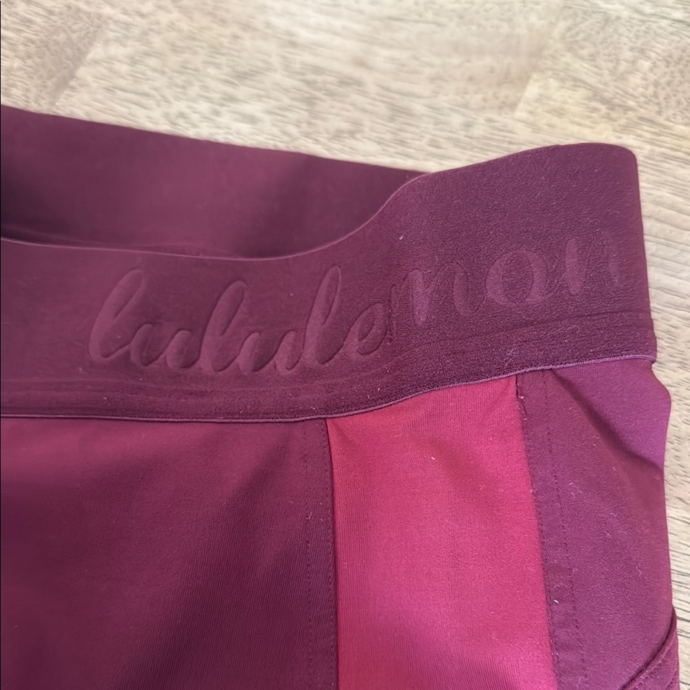 Lululemon Athletica Red Leggings Smooth Moisture-Wicking